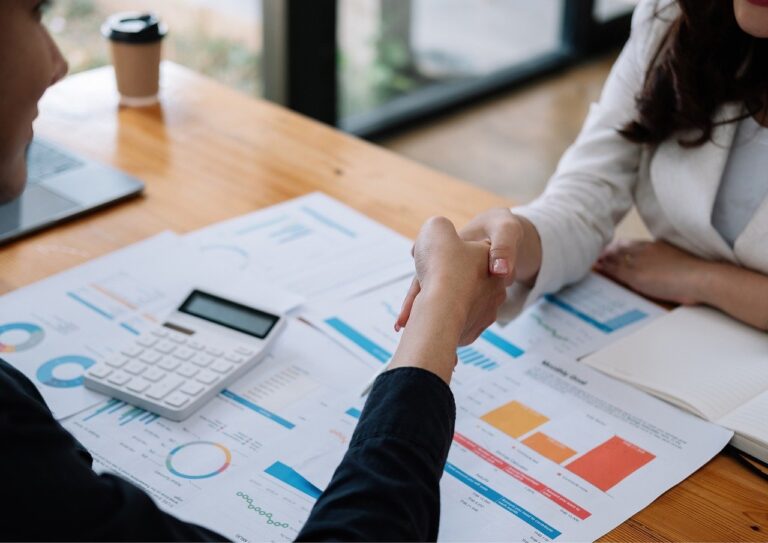 Qu'externaliser dans son entreprise pour une efficacité optimale ?